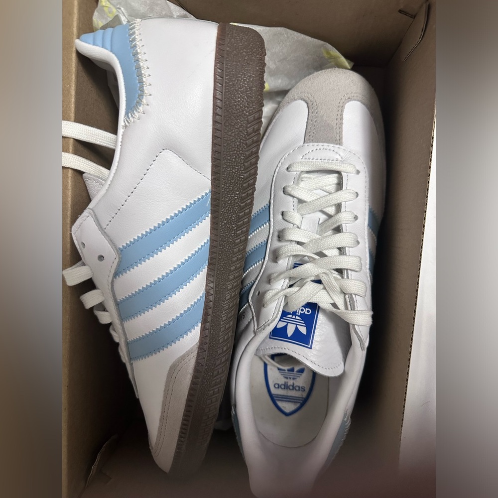 Nice Samba shoe , wore it twice